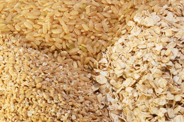 Ask Dr. Mike: What are the Differences Between Rolled Oats and Steel Cut Oats?
